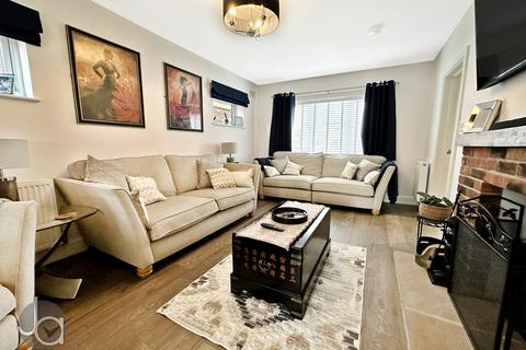 4 bedroom detached bungalow for sale, The Commons, Colchester