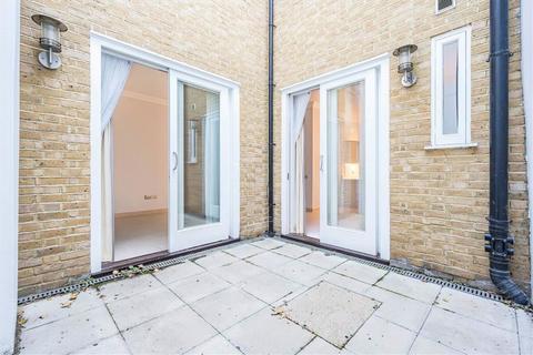 undefined, Great Cumberland Mews, London W1H