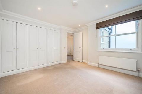 undefined, Great Cumberland Mews, London W1H