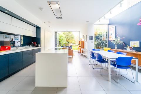 undefined, Redston Road, Crouch End N8