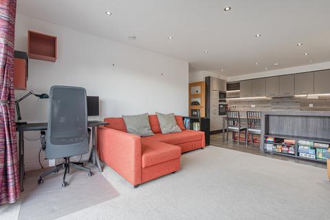 2 bedroom apartment to rent, May Baird Gardens, Aberdeen