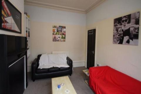 4 bedroom house to rent, Norwood Road, Leeds LS6