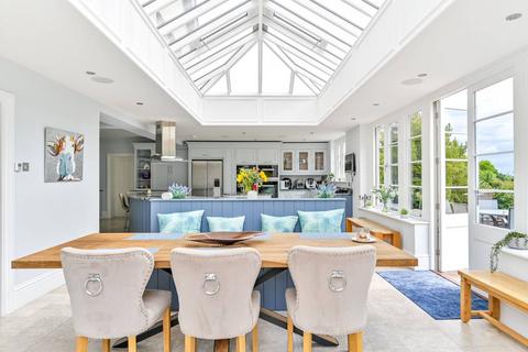 undefined, Church Road, Cookham Dean, Maidenhead, SL6