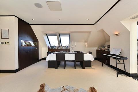 undefined, Watermans Quay, Fulham SW6