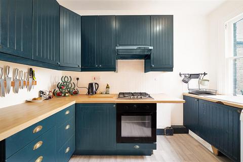 2 bedroom flat for sale, Musard Road, W6