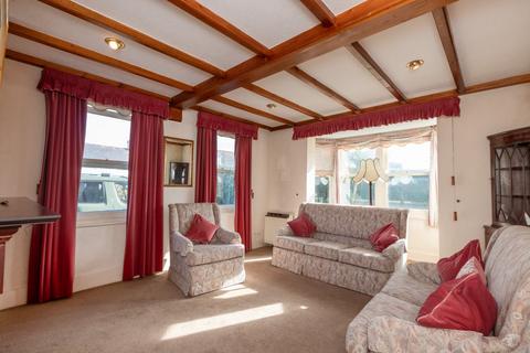 3 bedroom detached house for sale, Route De Portinfer, Vale, Guernsey