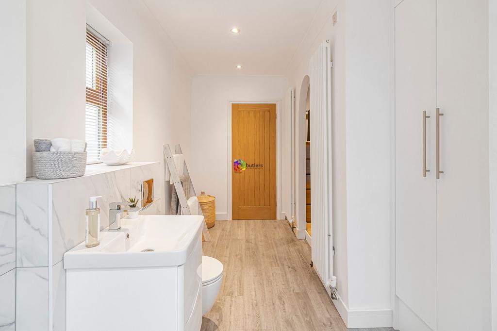 En-Suite Two