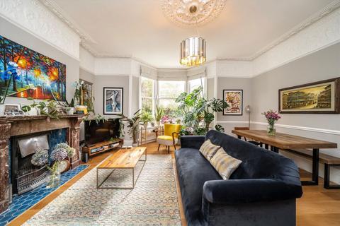 Oakford Road, London NW5