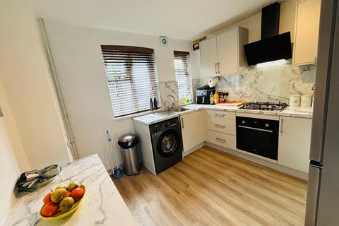 3 bedroom terraced house for sale, Carlton Road, Kingsley, Northampton NN2