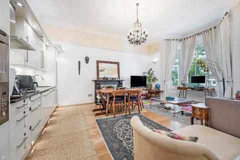 2 bedroom flat for sale, Randolph Gardens, London NW6
