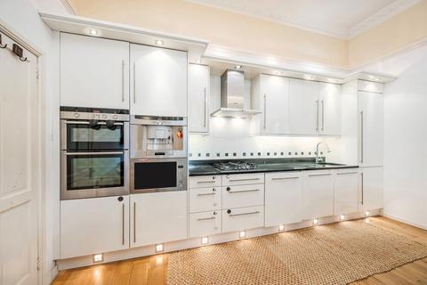 2 bedroom flat for sale, Randolph Gardens, London NW6