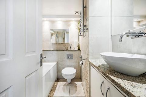 4b Randolph Gardens, London, NW6 5EH