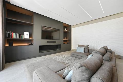 3 bedroom flat for sale, West Hill, Harrow