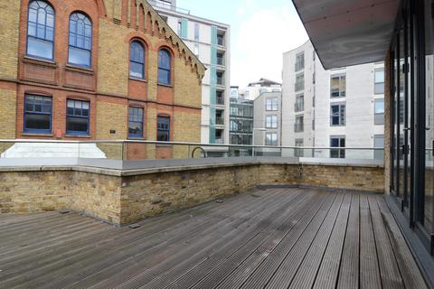 2 bedroom flat to rent, Chapel Yard, London, UK