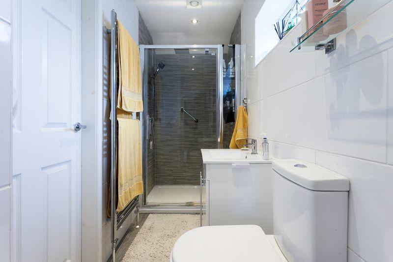 JACK & JILL EN-SUITE