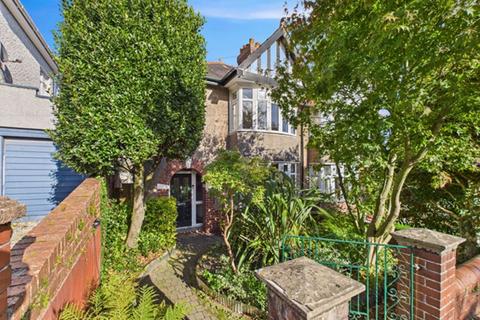 undefined, St. Nons Avenue, Carmarthen