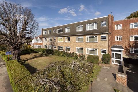 1 bedroom flat for sale, Footscray Road, London SE9