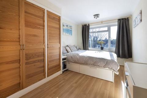 1 bedroom flat for sale, Footscray Road, London SE9