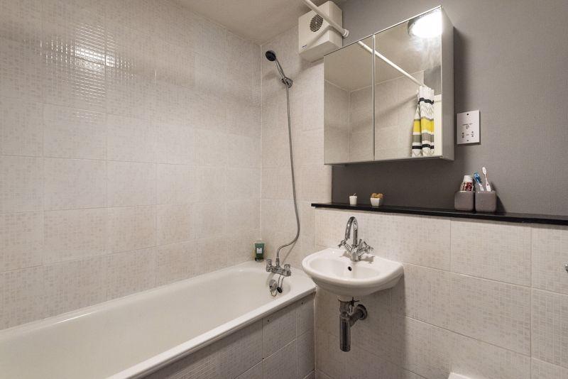 Bathroom angle 3