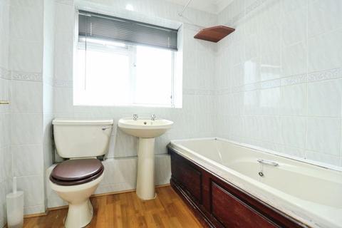 50 Minster Way, Slough, SL3 7EX