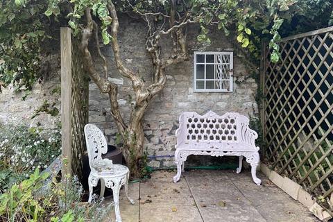 4 bedroom cottage for sale, High Street, Childrey