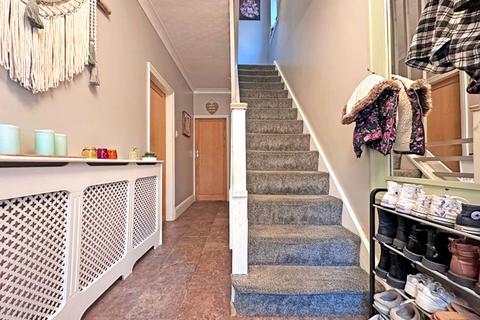 undefined, Castle Road, TIPTON, DY4 8EA