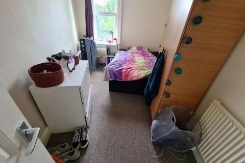 5 bedroom house to rent, Richmond Avenue, Leeds LS6