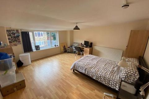 4 bedroom house to rent, Richmond Mount, Leeds LS6