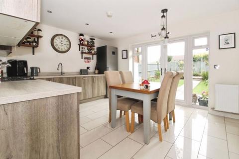 undefined, Rosedene Close, Rushall, WS4 1LL