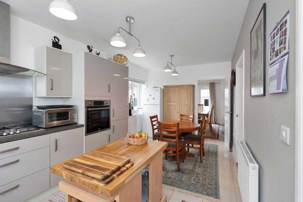 Kitchen/Breakfast Room