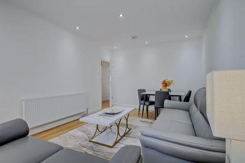 2 bedroom maisonette for sale, Carlton Close, Northolt