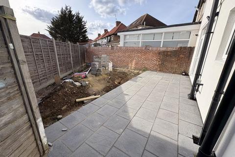 undefined, Tudor Road, Hayes, UB3