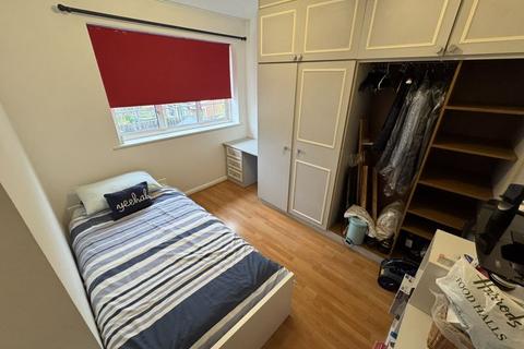 undefined, Makepeace Road, Northolt