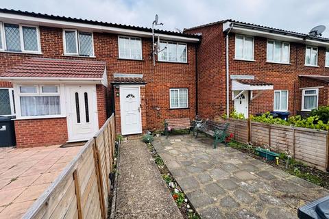 Makepeace Road, Northolt
