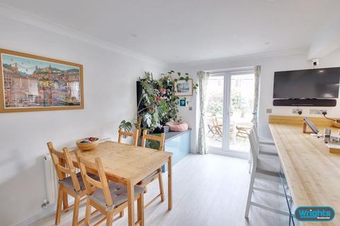 87 Moyle Park, Hilperton, Trowbridge, BA14 7UE