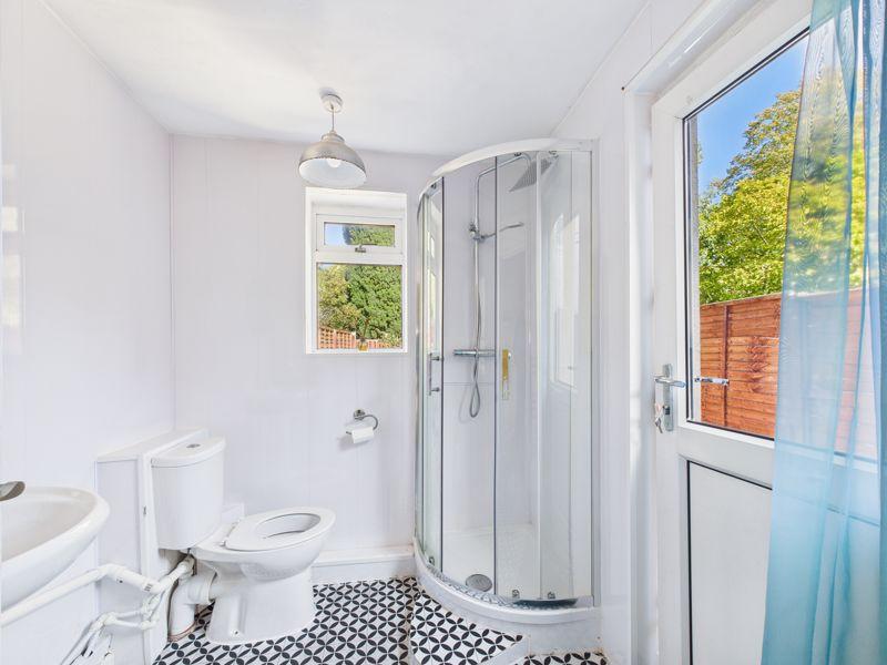 Ground Floor Shower