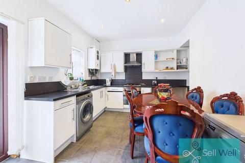 2 bedroom terraced house for sale, Rutland Avenue, Manchester M27