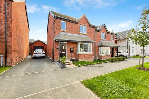 undefined, Golygfa Garn Goch, Penllergaer, Swansea, West Glamorgan, SA4