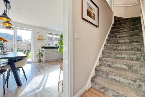 undefined, Golygfa Garn Goch, Penllergaer, Swansea, West Glamorgan, SA4
