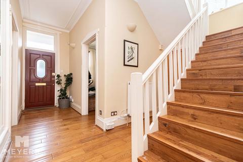 4 bedroom detached house for sale, Pinecliffe Avenue, Bournemouth, BH6 3