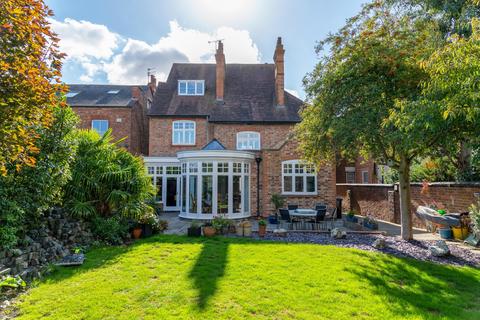 7 bedroom detached house for sale, Hillmorton Road, Rugby, Warwickshire CV22 5AB
