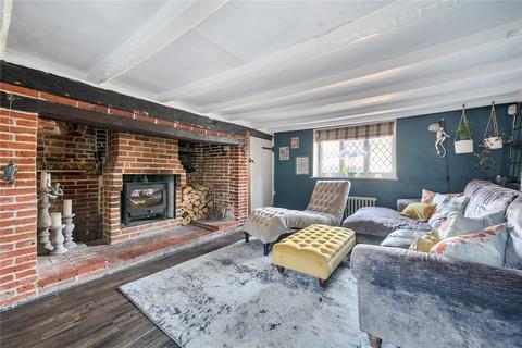 undefined, London Road, Pulborough
