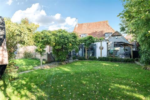 undefined, London Road, Pulborough