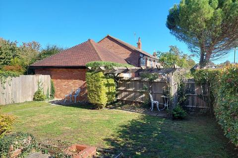 4 bedroom semi-detached house for sale, Dorking Road, Great Bookham KT23