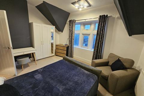 undefined, Welburn Grove, Leeds LS16