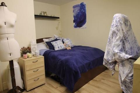 7 bedroom house to rent, Brudenell Mount, Leeds LS6