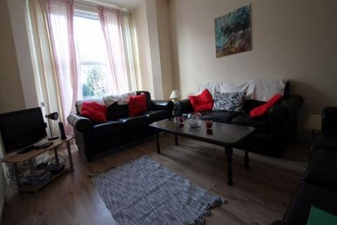 7 bedroom house to rent, Brudenell Mount, Leeds LS6