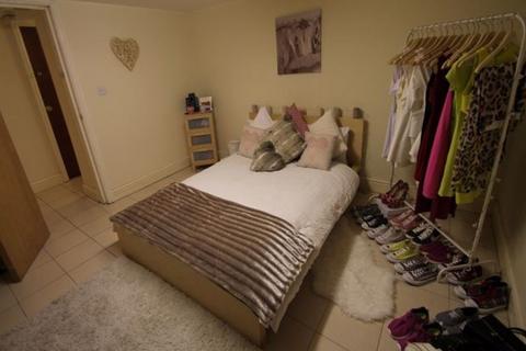 undefined, Brudenell Mount, Leeds LS6