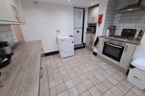 undefined, Claremont Grove, Leeds LS3