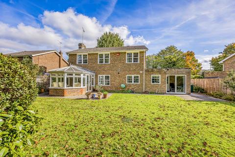 4 bedroom detached house for sale, Stanton Drive, Chichester  PO19